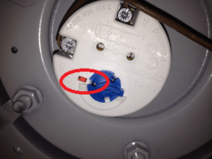 Pourquoi le groupe de sécurité de mon chauffe-eau électrique Thermor  fuit-il ? – Thermor